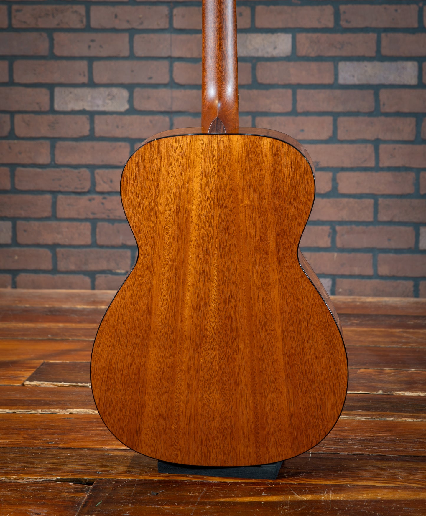 Gallagher Bluegrass Bell GA (Mahogany/Adirondack)
