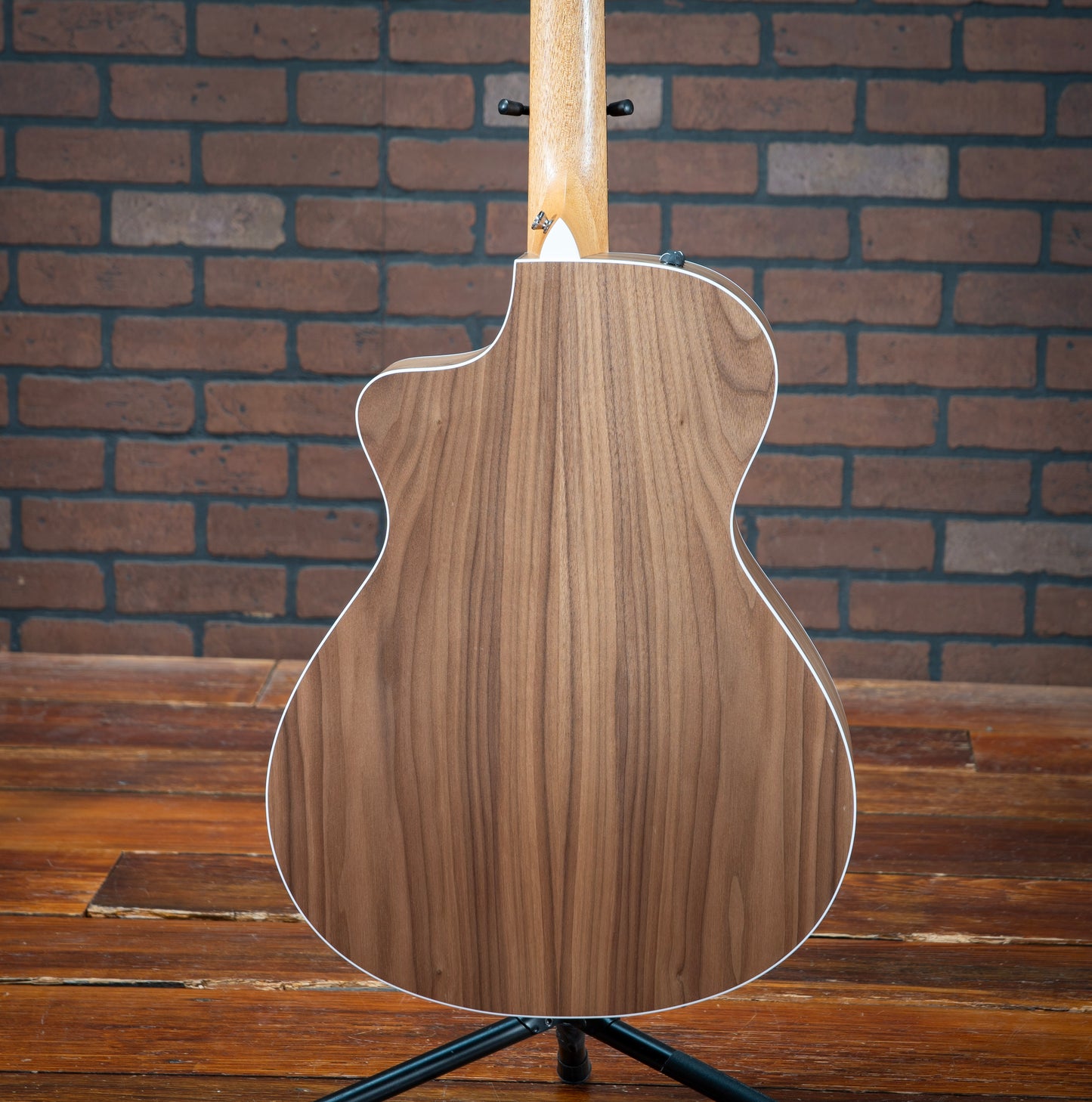 Taylor 212ce
