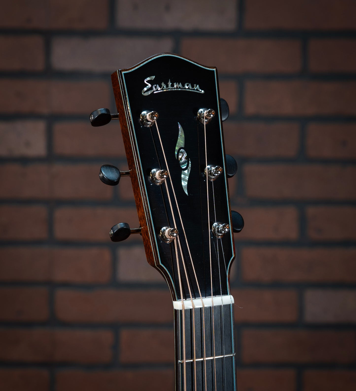 Eastman LOM QS