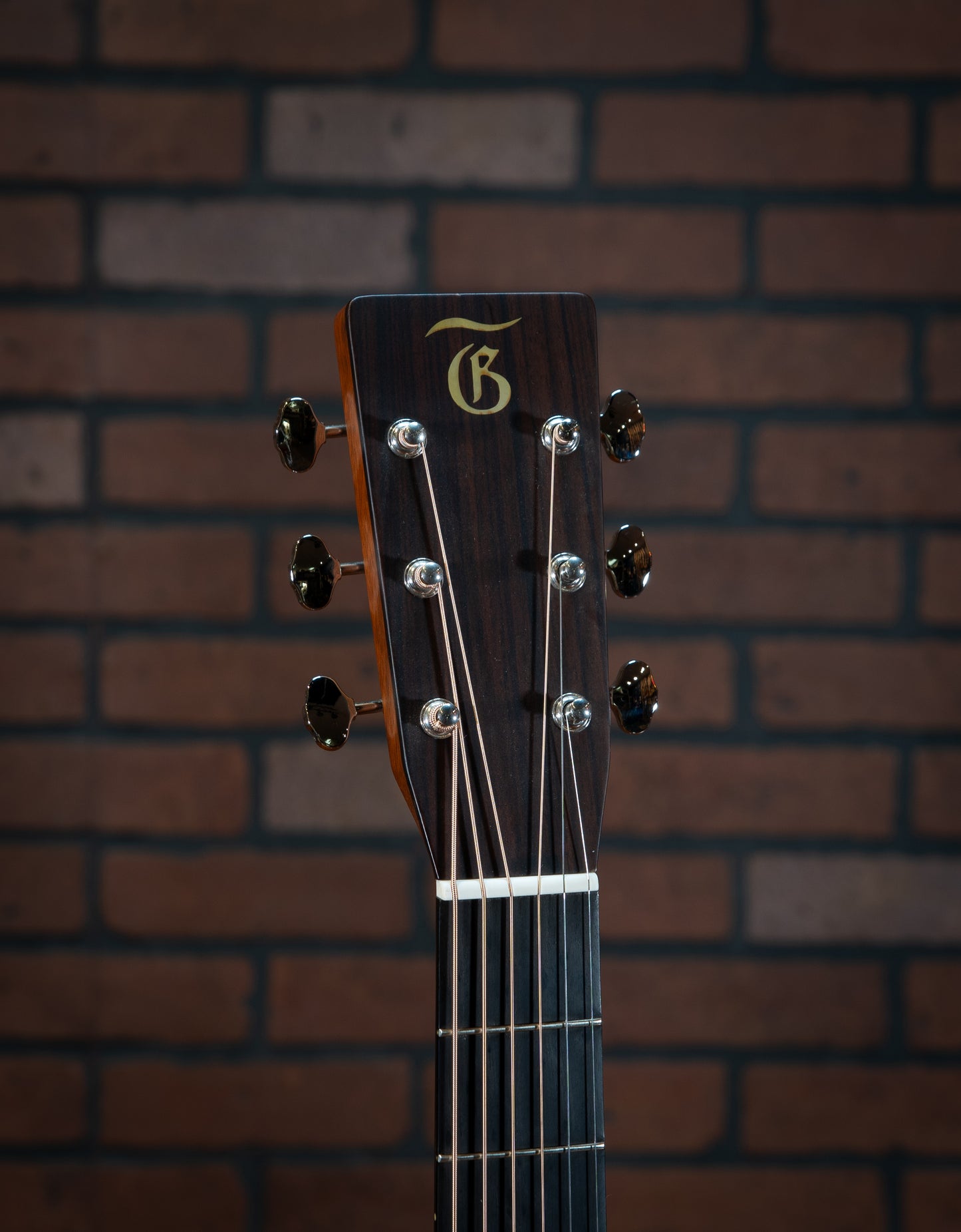 Gallagher Bluegrass Bell GA (Mahogany/Adirondack)