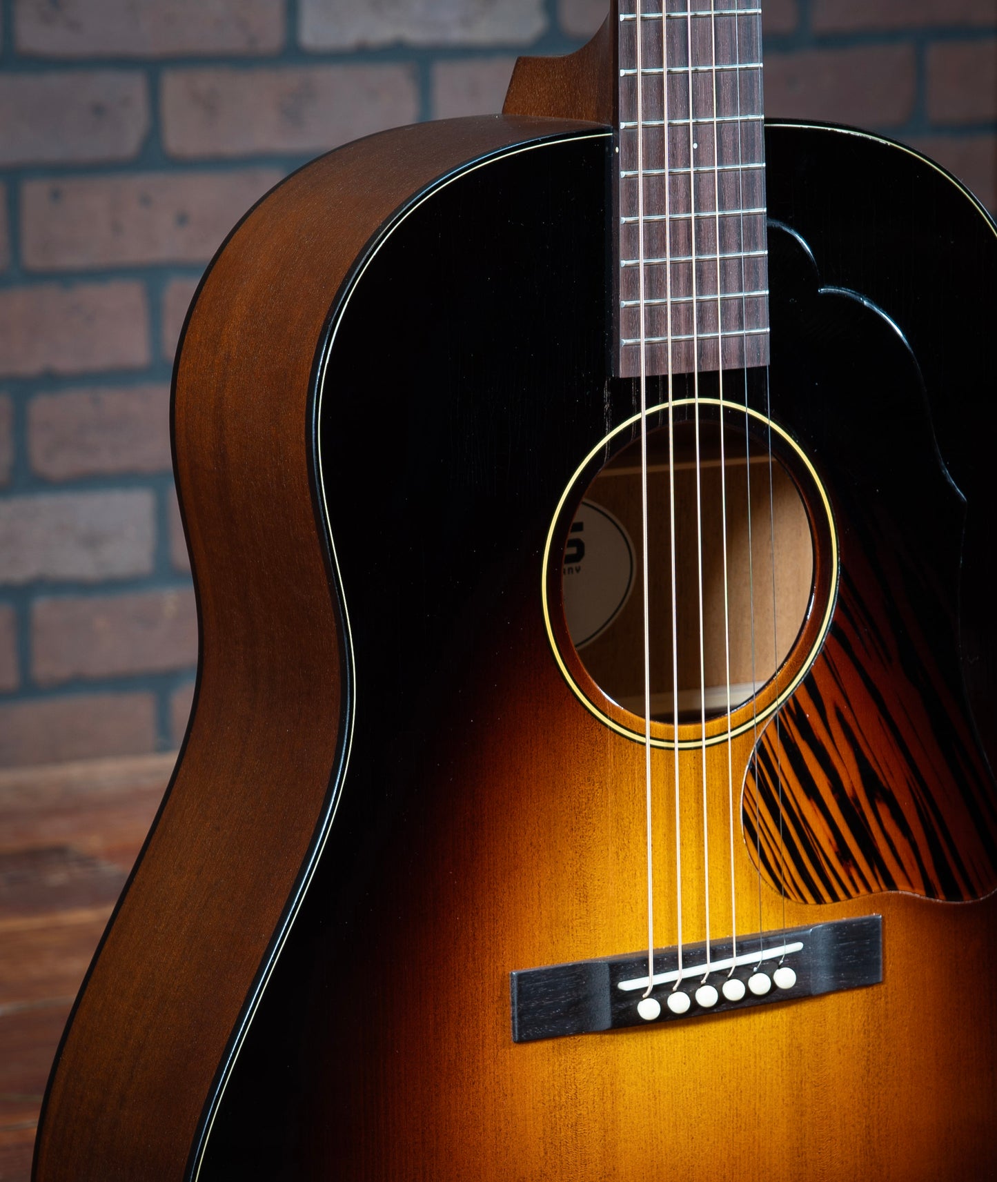 Iris DF Burst (Mahogany/Adirondack)