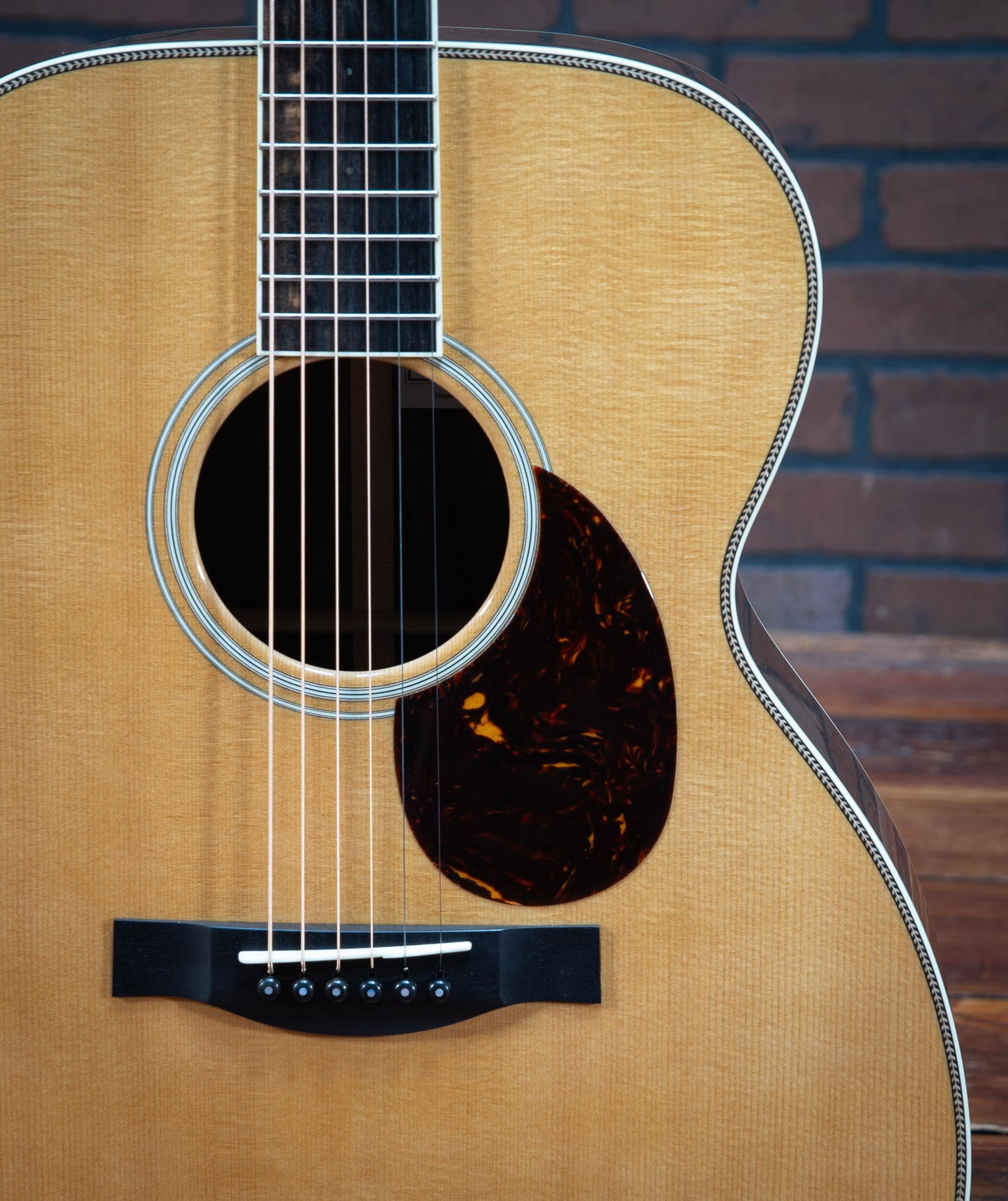Santa Cruz OM Grand (Walnut/Sitka)