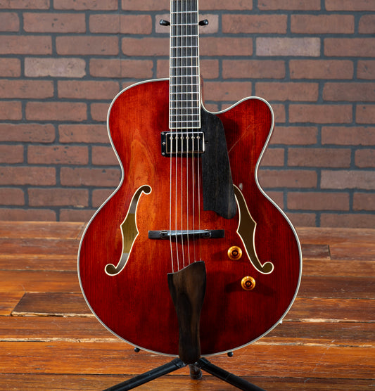 Eastman AR503ce