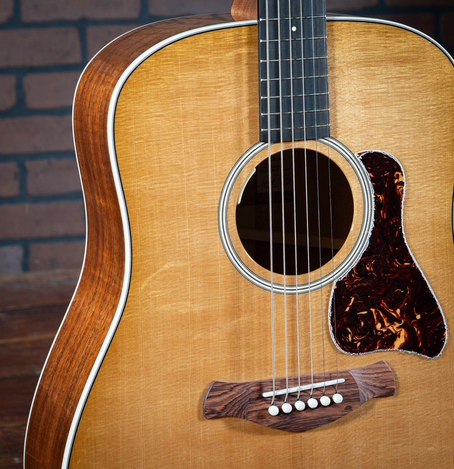Taylor Trey Hensley Gold Label 510e Special Edition