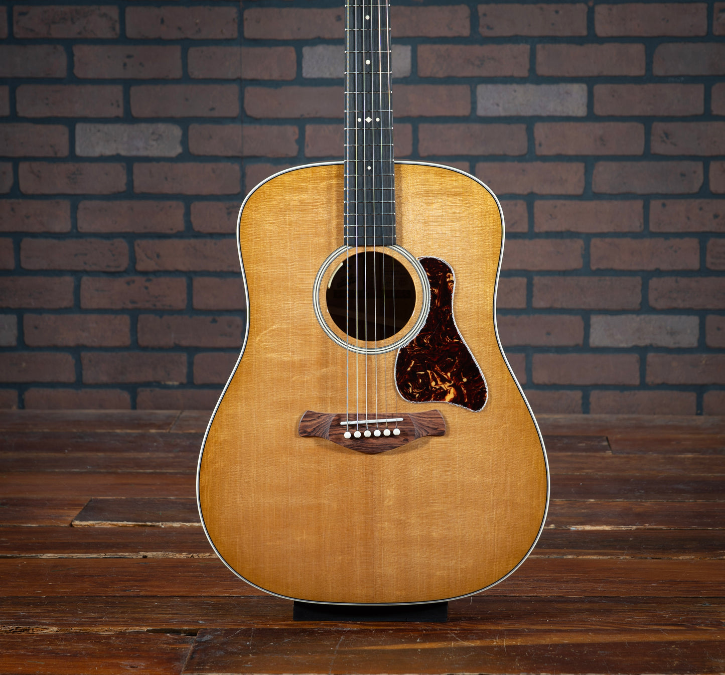 Taylor Trey Hensley Gold Label 510e Special Edition