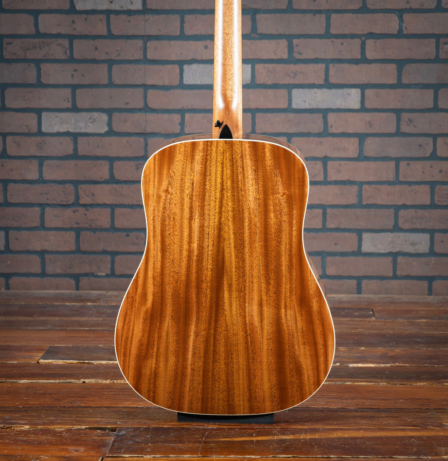 Taylor Trey Hensley Gold Label 510e Special Edition