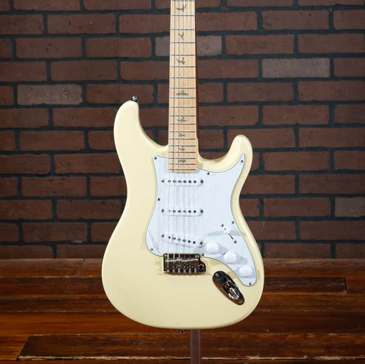 PRS SE Silver Sky with Maple Fretboard
