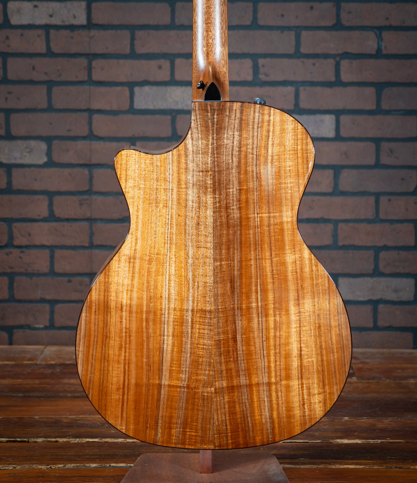Acoustic Taylor 724ce Hawaiian Koa Guitar back with ES2 pickup