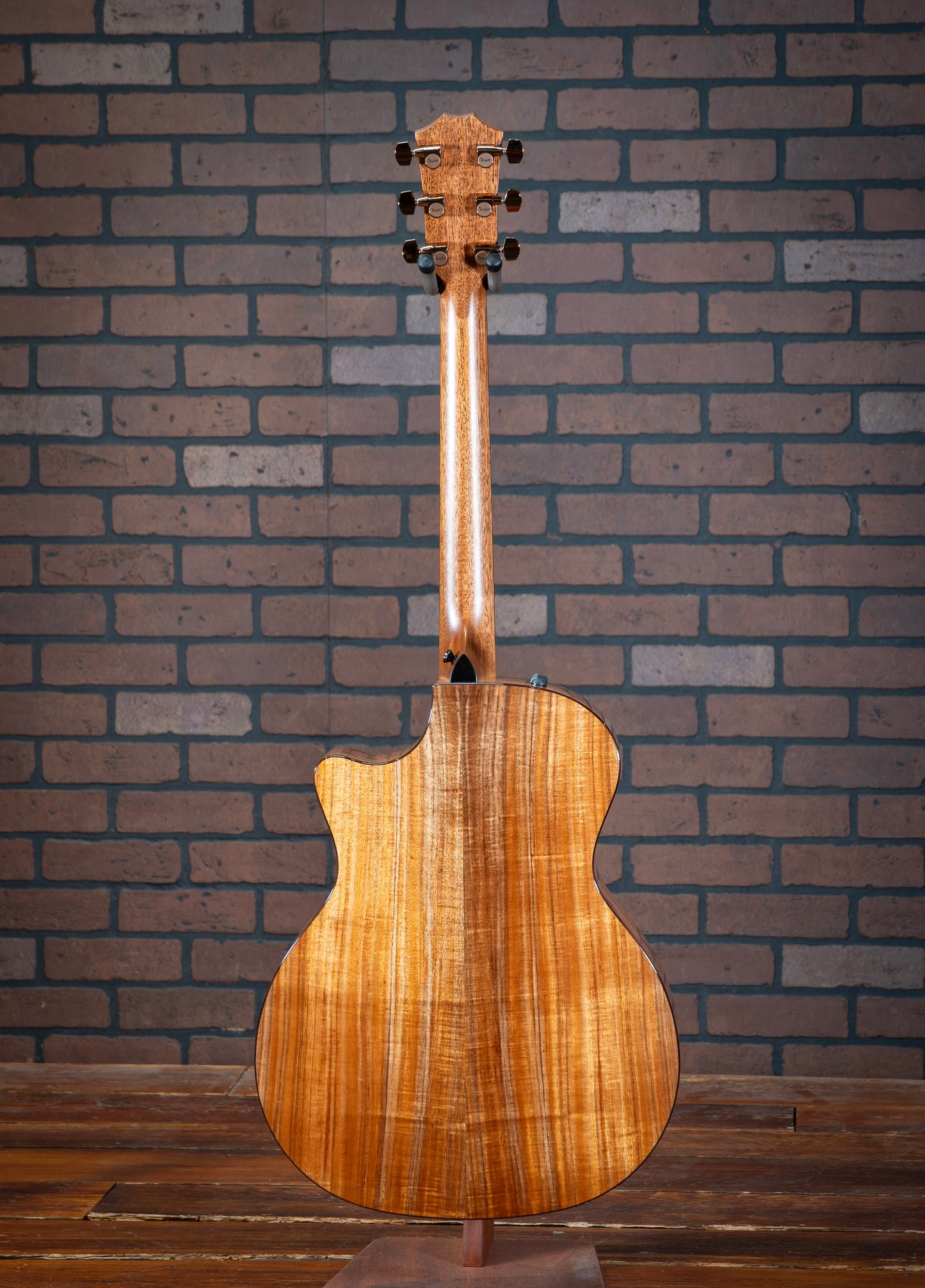 Acoustic Taylor 724ce Guitar Hawaiian Koa with Grand Auditorium body shape back